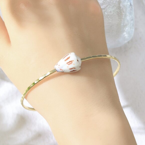 Hebrew Cone Shell bracelet, Sea Shell Bracelet - Picture 3 of 3